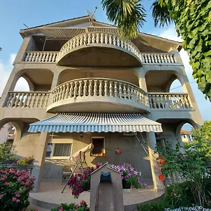 Apartament Palma, Marinici (Primorsko-Goranska)